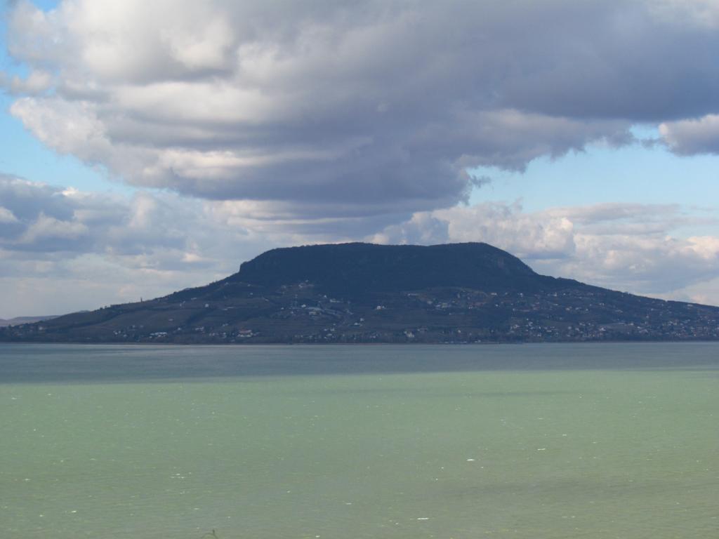 Balaton Wellness Apartman Siófok Exterior foto