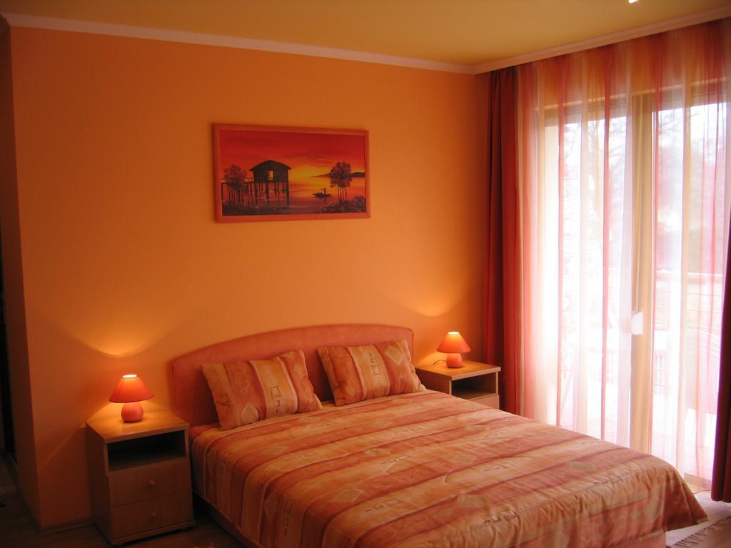 Balaton Wellness Apartman Siófok Quarto foto